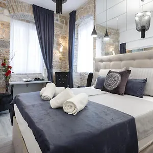 4* Pensión Marie Centar