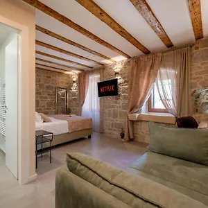 4* Pensión Old Spalatrum Luxury