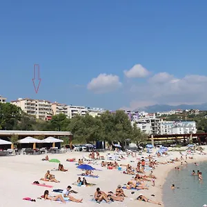 Apartment Beachside Znjan